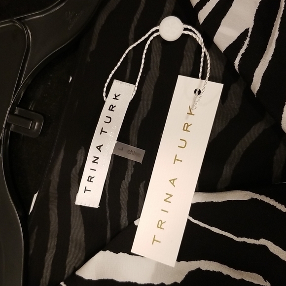 💕TRINA TURK💕 Kyoto Top ~ Print Large L NWT Blouse 100% Silk Crepe de Chine - Picture 13 of 14